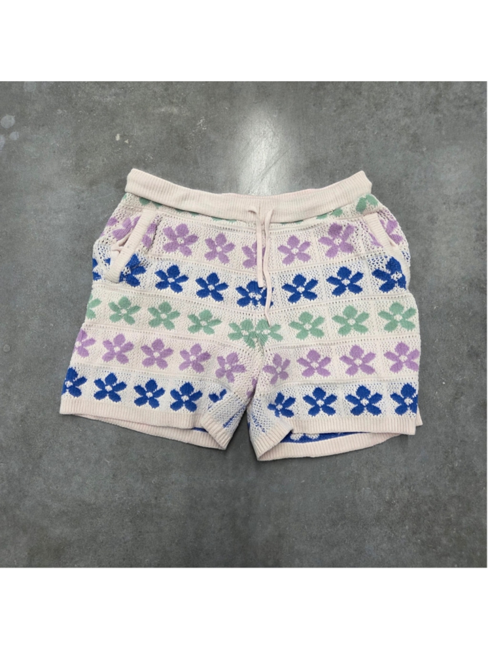 Floral Knit Women Shorts - Multicolor